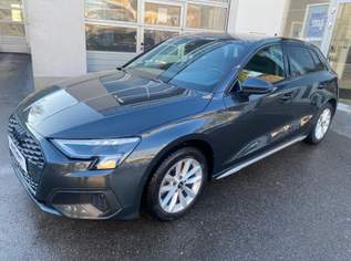 A3 30 TFSI intense, 24490 €, Auto & Fahrrad-Autos in 4890 Frankenmarkt