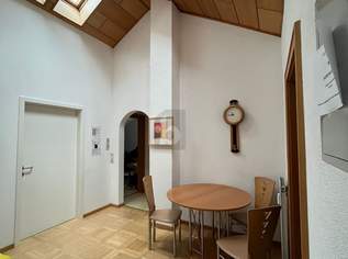 FLEXIBLES WOHNEN IN TOP-LAGE MIT POTENZIAL, 295000 €, Immobilien-Wohnungen in 6808 Nofels