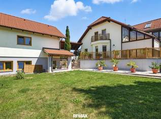 HOCHKARÄTIGES WOHNEN IN GRÜNRUHELAGE! WOHLFÜHL-REFUGIUM DER EXTRA KLASSE: TRADITION TRIFFT MODERNSTEN KOMFORT!, 998000 €, Immobilien-Häuser in 2020 Wolfsbrunn HOCHKARÄTIGES WOHNEN IN GRÜNRUHELAGE! WOHLFÜHL-REFUGIUM DER EXTRA KLASSE: TRADITION TRIFFT MODERNSTEN KOMFORT!, 998000 €, Immobilien-Häuser in 2020 Wolfsbrunn