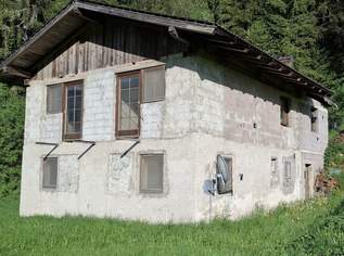Sanierungsobjekt in Alleinlage für kreative Köpfe und Investoren in Oberkärnten. Rakowitzen., 54500 €, Immobilien-Häuser in 9832 Rakowitzen Sanierungsobjekt in Alleinlage für kreative Köpfe und Investoren in Oberkärnten. Rakowitzen., 54500 €, Immobilien-Häuser in 9832 Rakowitzen