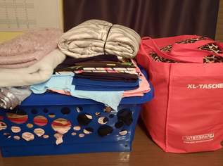 Diverse Stoffe zum Nähen neu, 149 €, Marktplatz-Spiele, Bastelmaterial & Modellbau in 2483 Gemeinde Ebreichsdorf