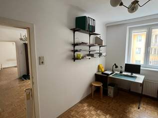 Hofseitige sonnige 3-Zimmer-Wohnung | Nähe Belvedere Hofseitige sonnige 3-Zimmer-Wohnung | Nähe Belvedere
