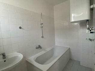 2-Zimmer Wohnung mit Balkon, 545.96 €, Immobilien-Wohnungen in 2410 Gemeinde Hainburg an der Donau