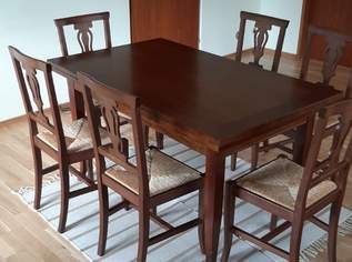 AUSZIEHTISCH MIT 4  SESSEL 