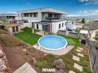 Barrierefreie Gartenwohnung mit DAN-Küche, Terrasse, Pool und zwei Parkplätzen in sonniger Ruhelage!, 440000 €, Immobilien-Wohnungen in 4522 Sierning