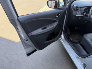 Zoe Experien R110 Z.E.50 (52kWh Akkumiete KFz 6033, 9880 €, Auto & Fahrrad-Autos in 8075 Hart bei Graz
