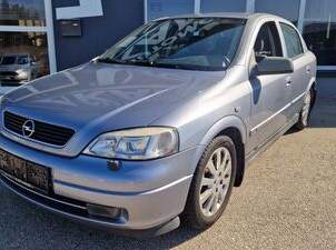 Astra Basis, 2700 €, Auto & Fahrrad-Autos in 4150 Rohrbach-Berg