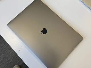 Macbook Pro 2019 15 Zoll, 849 €, Marktplatz-Computer, Handys & Software in 1120 Meidling