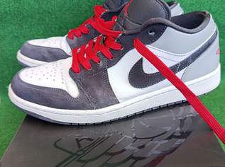 Nike Sneaker HF3148-106 Gr. 44 - sauber & sofort tragbar!, 40 €, Kleidung & Schmuck-Herrenkleidung in 8430 Leibnitz Nike Sneaker HF3148-106 Gr. 44 - sauber & sofort tragbar!, 40 €, Kleidung & Schmuck-Herrenkleidung in 8430 Leibnitz