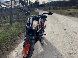 KTM Duke 390, 3200 €, Auto & Fahrrad-Motorräder in 8047 Graz