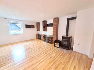 Eigentumswohnung mit Tiefgaragenstellplatz, Balkon und Aussicht, 139000 €, Immobilien-Wohnungen in 3292 Gaming
