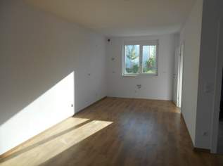 MODERNES WOHNEN MIT TERRASSE UND GARTEN!
