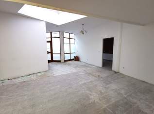Barrierefreies 4 Zimmer Geschäftslokal mit großer Lichtkuppel in Brucker Fußgänger Zone zu mieten! (wird gerade saniert!), 1530 €, Immobilien-Gewerbeobjekte in 2460 Gemeinde Bruck an der Leitha