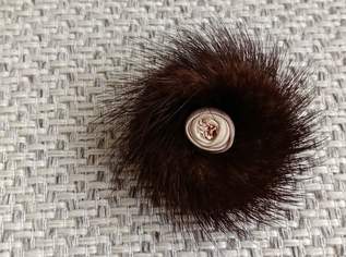 Nerz Brosche meiner Großmutter FIXPREIS 5/NUR SELBSTABHOLUNG 23 Bezirk, 5 €, Kleidung & Schmuck-Accessoires, Uhren, Schmuck in 1230 Liesing