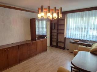 Sanierungsbedürftige 2,5-Zimmer-Wohnung beim Kinzerplatz, 195000 €, Immobilien-Wohnungen in 1210 Floridsdorf