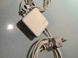 Apple 60 W MegaSafe Adapter, 30 €, Marktplatz-Computer, Handys & Software in 1090 Alsergrund