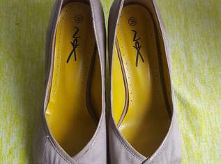 Peep Toes / Pumps , 5 €, Kleidung & Schmuck-Damenkleidung in 1200 Brigittenau