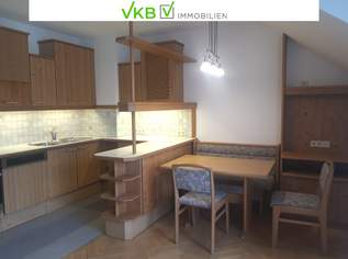 Bad Schallerbach: Dachgeschoßwohnung mit 2 Balkone zu vermieten!, 935.57 €, Immobilien-Wohnungen in 4701 Bad Schallerbach
