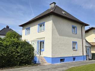 Charmantes Wohnhaus zum Renovieren mit 788 m² großem Grundstück in der begehrten Schlüsselhof-Siedlung, 375000 €, Immobilien-Häuser in 4400 Steyr