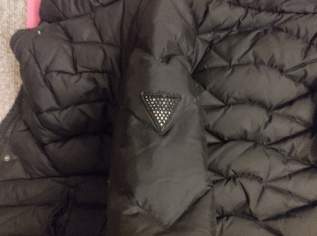 Guess jacke , 35 €, Kleidung & Schmuck-Damenkleidung in 6213 Eben am Achensee