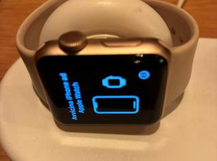 Apple Watch Series3 Gold, GPS !, 150 €, Marktplatz-Kameras & TV & Multimedia in 1120 Meidling