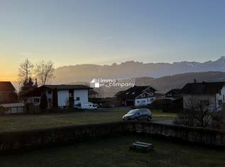 Baugrundstück, völlige Ruhelage, mitten im Grünen, Berg- u. Panorama-Blick, Feldkirch-Tisis, direkt ans Naherholungsgebiet grenzend, gigantische Sonnenuntergangs-Stimmung, in 6 Minuten per PKW ins Stadtzentrum Feldkirch, Bus-Station in 50 m., 595000 €, Immobilien-Grund und Boden in 6808 Nofels