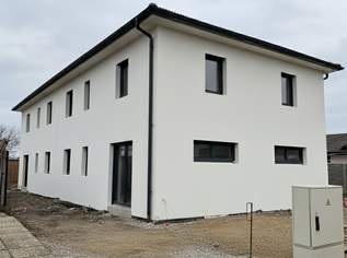 Sommer im eigenen Haus genießen – Neubau nur 15 Min. von Wien | provisionsfrei, 410000 €, Immobilien-Häuser in 2232 Deutsch-Wagram Sommer im eigenen Haus genießen – Neubau nur 15 Min. von Wien | provisionsfrei, 410000 €, Immobilien-Häuser in 2232 Deutsch-Wagram