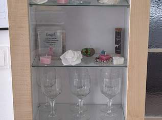 Hängeglasschrank, 20 €, Marktplatz-Sammlungen & Haushaltsauflösungen in 2435 Gemeinde Ebergassing