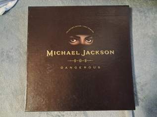 Michael Jackson CD Box, 99 €, Marktplatz-Sammlungen & Haushaltsauflösungen in 2601 Sollenau Michael Jackson CD Box, 99 €, Marktplatz-Sammlungen & Haushaltsauflösungen in 2601 Sollenau