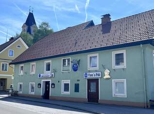 Altes Traditionelles Haus inmitten von Langenwanger 