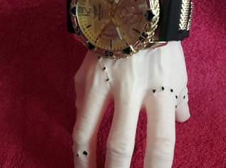 SO EINE ARMBANDUHR HAT NICHT JEDER !! SO EINE ARMBANDUHR HAT NICHT JEDER !!