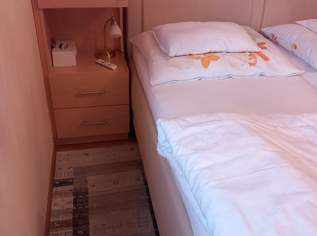 Französisches Bett, 120 €, Haus, Bau, Garten-Möbel & Sanitär in 2500 Gemeinde Baden