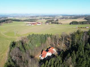 Märchenhaftes Wohnen im kleinen Schloss – Einzigartiges Anwesen in Alleinlage in Schardenberg, 580000 €, Immobilien-Häuser in 4784 Schardenberg