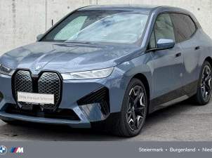 iX xDrive40 Sportpaket, 45440 €, Auto & Fahrrad-Autos in 8403 Lang