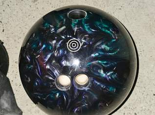 Bowling set , 29 €, Marktplatz-Sportgeräte & Zubehör in 1230 Liesing