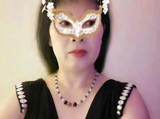 Massage zum genießen und wohlfühlen Massage zum genießen und wohlfühlen