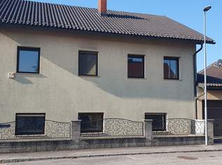 EINFAMILIENHAUS MIT GROSSEM GARTEN ZUR VERMIETUNG, 1592 €, Immobilien-Häuser in 2000 Gemeinde Stockerau EINFAMILIENHAUS MIT GROSSEM GARTEN ZUR VERMIETUNG, 1592 €, Immobilien-Häuser in 2000 Gemeinde Stockerau