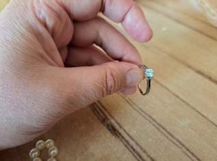 Kette und Ring , 1000 €, Kleidung & Schmuck-Accessoires, Uhren, Schmuck in 2201 Gemeinde Gerasdorf bei Wien Kette und Ring , 1000 €, Kleidung & Schmuck-Accessoires, Uhren, Schmuck in 2201 Gemeinde Gerasdorf bei Wien