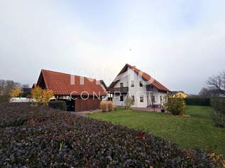 Großzügiges Zweifamilienhaus in der Südoststeiermark, 349900 €, Immobilien-Häuser in 8492 Halbenrain