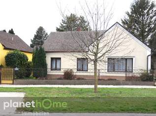 Zwei Wohneinheiten auf großem Eigengrund, 175000 €, Immobilien-Häuser in 2424 Zurndorf