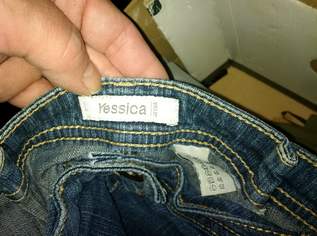 Damenkleider in Jeans und Stoff ab 9,90euro
