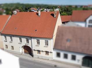 Historisches Winzerhaus in Langenlois, 547000 €, Immobilien-Häuser in 3550 Gemeinde Langenlois