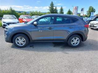 Tucson 2,0 CRDi 4WD Premium, 14990 €, Auto & Fahrrad-Autos in 5202 Neumarkt am Wallersee Tucson 2,0 CRDi 4WD Premium, 14990 €, Auto & Fahrrad-Autos in 5202 Neumarkt am Wallersee