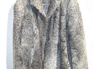 Pelzjacke, 60 €, Kleidung & Schmuck-Damenkleidung in 1100 Favoriten