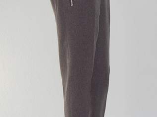 *NEUWERTIG* ~ Klassisch-elegante Damenhose 3/4 mit Reißverschluss-Taschen ~ Farbe Braun, Gr. 36/38