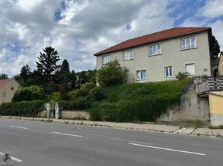 Mehrfamilienhaus mit Werkstatt, Garagen und Nebengebäuden – Sanierungsobjekt mit Potenzial, 370000 €, Immobilien-Häuser in 3443 Sieghartskirchen