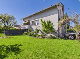 Großzügiges Einfamilienhaus in Altach mit Potenzial zum Zweifamilienhaus, 0 €, Immobilien-Häuser in 6844 Gemeinde Altach