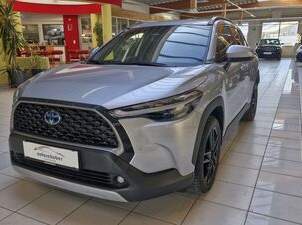 Corolla Cross 2.0 HSD AWD Active Drive, 33990 €, Auto & Fahrrad-Autos in 5500 Bischofshofen