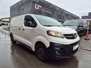 Vivaro Edition M, Erhöhte Nutzlast,Anhängerkupplung, 16990 €, Auto & Fahrrad-Autos in 6800 Gisingen
