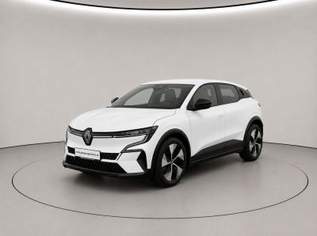 Megane E-Tech Mégane Equilibre EV40 boost charge NP 42.950.- *-55%, 20990 €, Auto & Fahrrad-Autos in 4020 Bulgariplatz Megane E-Tech Mégane Equilibre EV40 boost charge NP 42.950.- *-55%, 20990 €, Auto & Fahrrad-Autos in 4020 Bulgariplatz